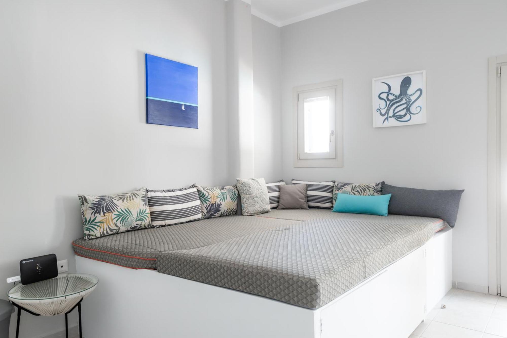 Olive Tree & Capari Mykonos Town Homes & Apartments With Pool! Dış mekan fotoğraf